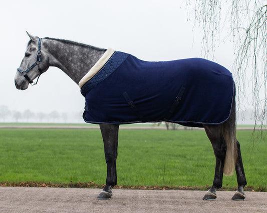 QHP Blueberry Brilliance Fleece Rug