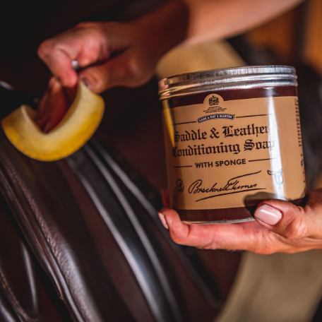 Carr Day & Martin Brecknell Turner Saddle Soap
