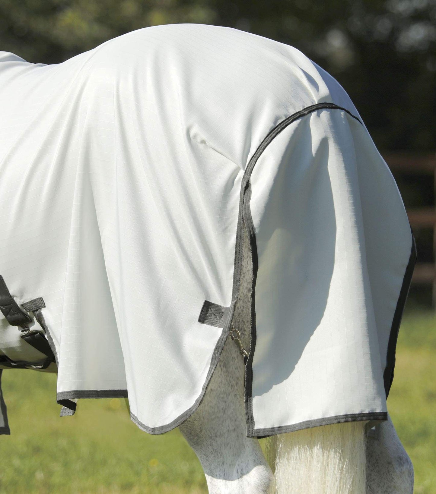 Premier Equine White Buster Sweet-Itch Rug